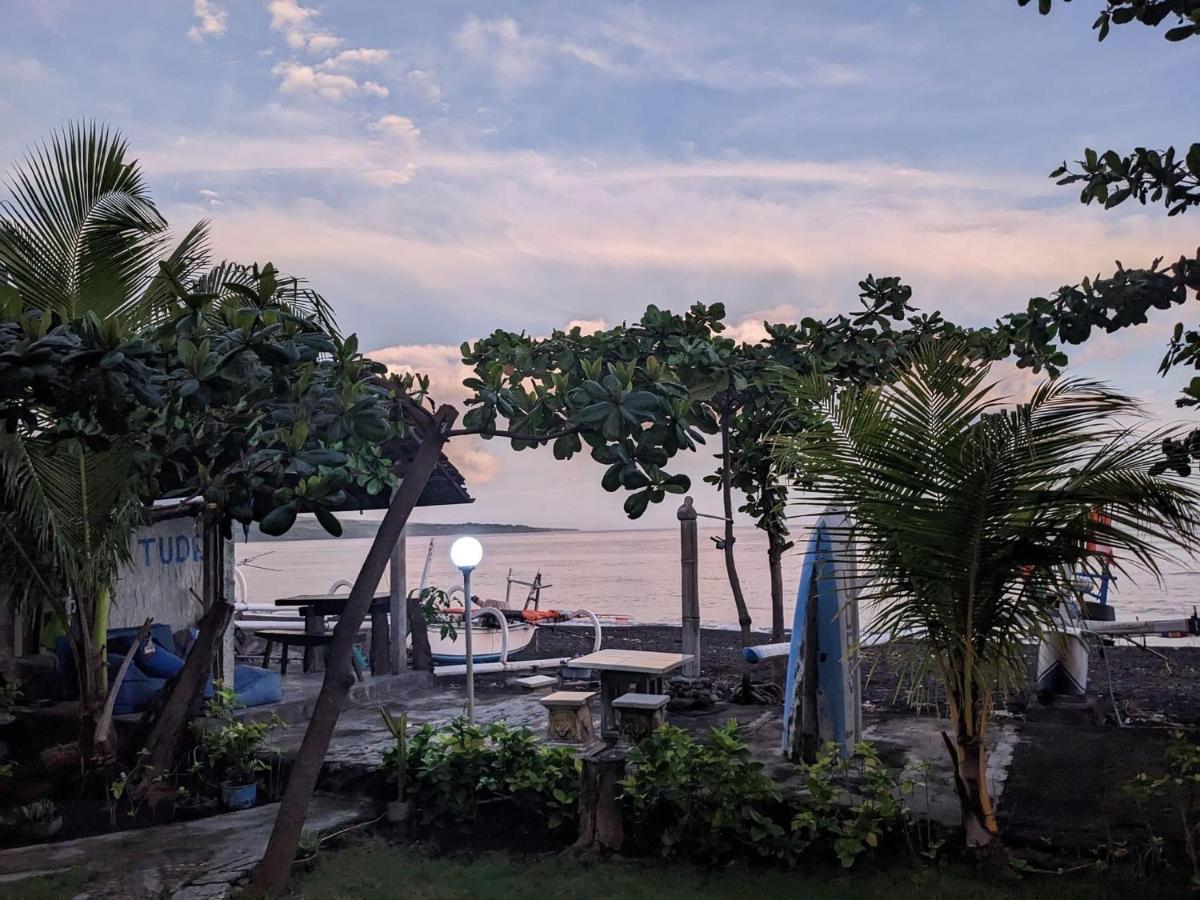 Tudes Homestay Amed Eksteriør billede